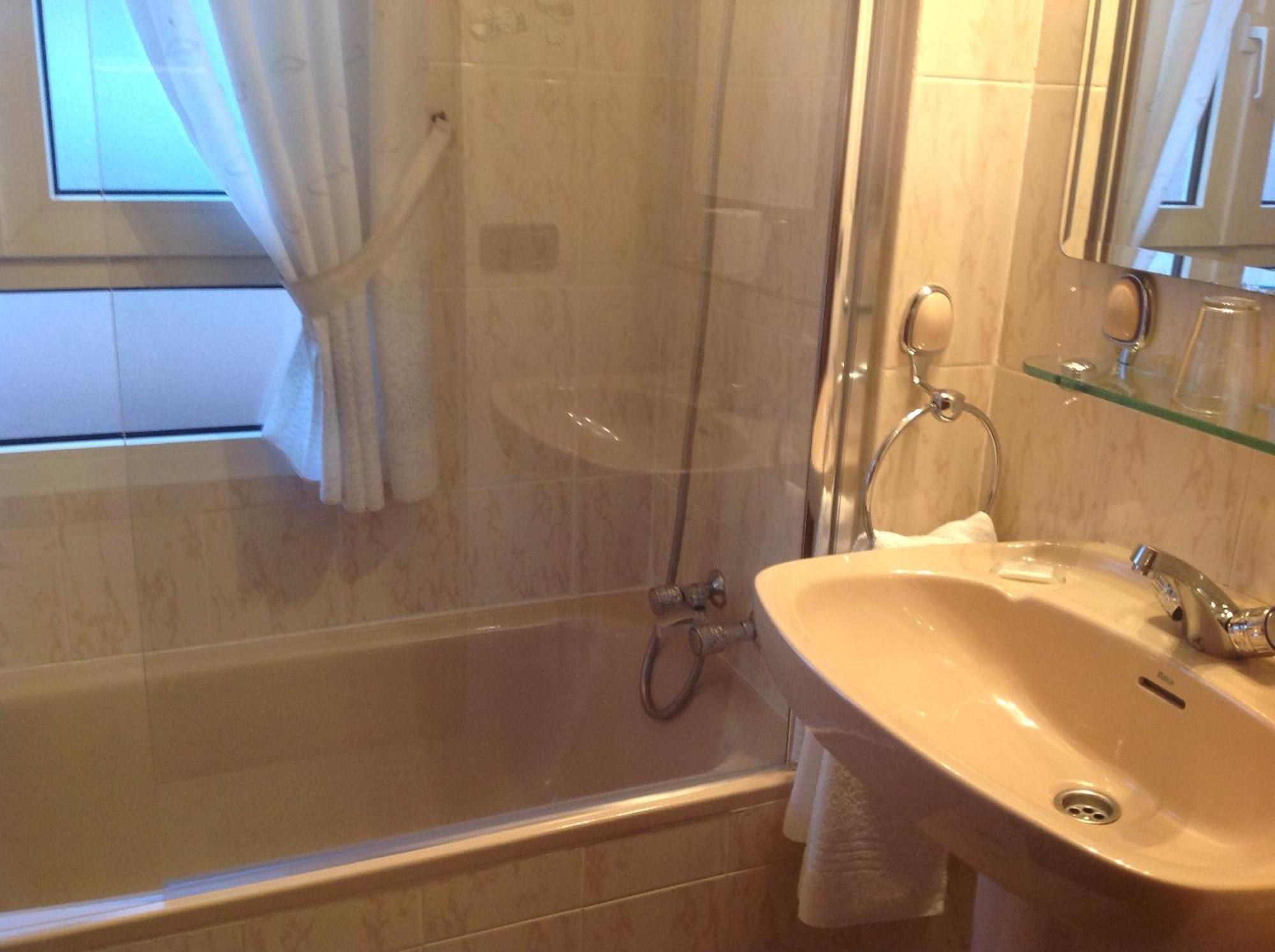 Hostal Argentino Béjar Екстериор снимка