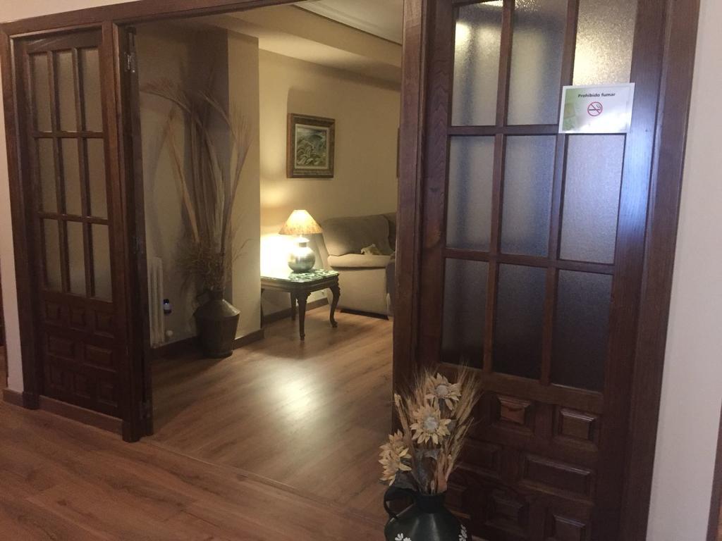 Hostal Argentino Béjar Екстериор снимка