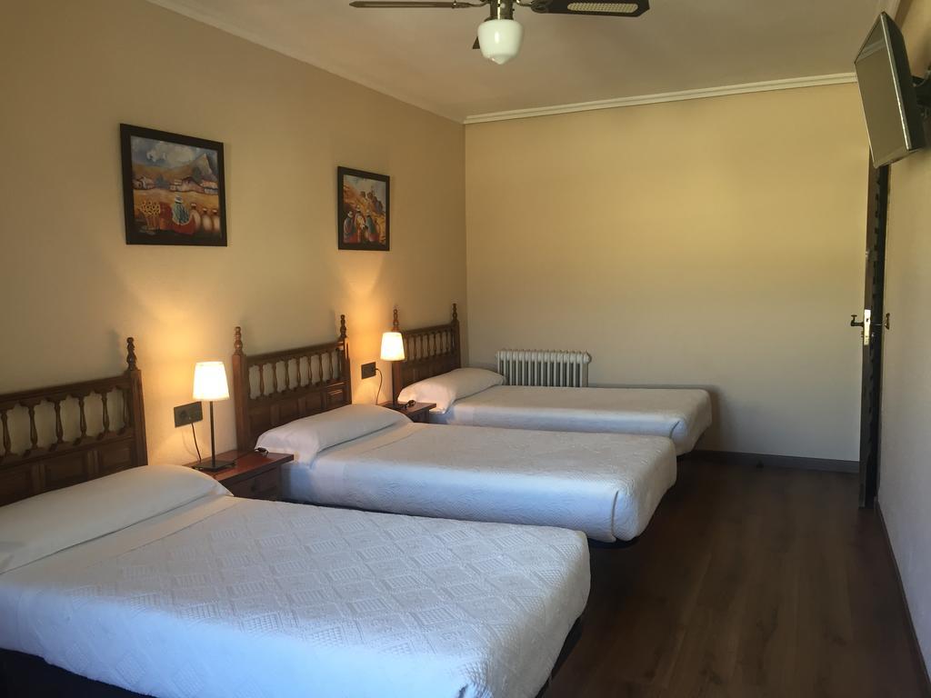 Hostal Argentino Béjar Екстериор снимка