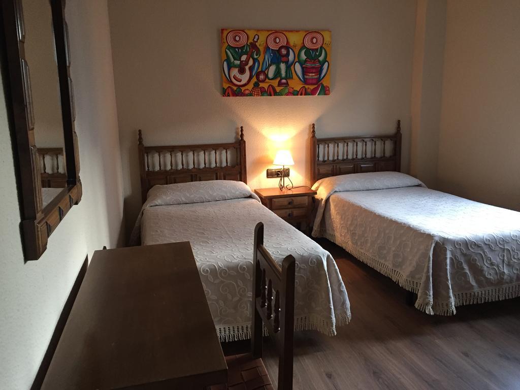 Hostal Argentino Béjar Екстериор снимка